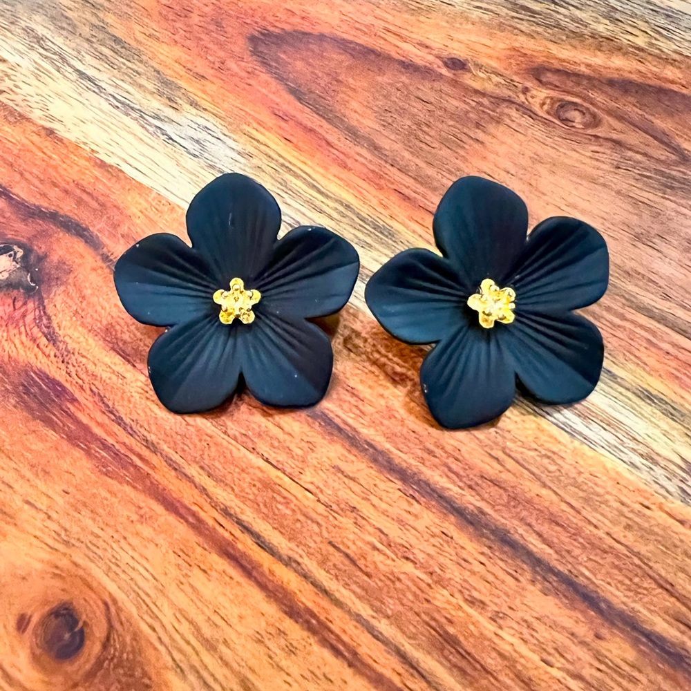 Color Coated Flower Earring